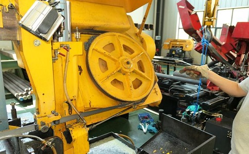 荷塘金属带锯床的日常使用和保养注意事项！